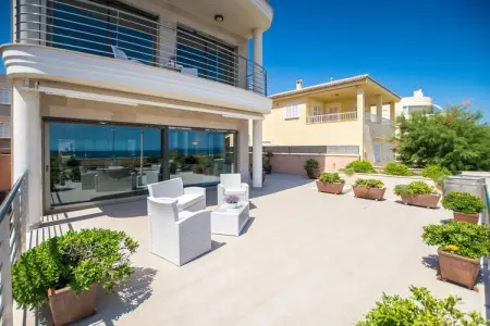 Bohemi, Élégance balnéaire avec piscine - Photo 4