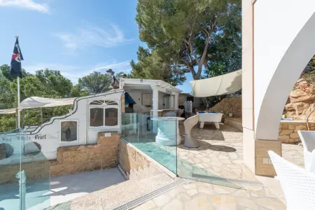 Villa Ocean View, piscine eau salée avec vue mer à Portals Nous : photo 45