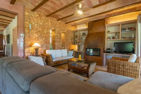 Villa S'albarcoquer – Piscine débordement et jacuzzi : photo 5