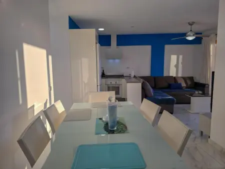 Appartement 2 chambres avec terrasse mer à Adeje : photo 2