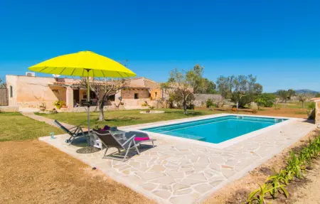 Sa Padrineta, villa de pierre avec piscine à Canyamel : photo 6