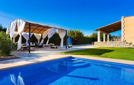 Villa Llum : maison 8 pers., piscine et terrain de jeu à Manacor : photo 2