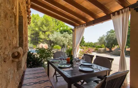Son Rossinyol, maison en pierre avec piscine à Llubí : photo 22