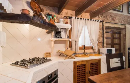 Son Rossinyol, maison en pierre avec piscine à Llubí : photo 28