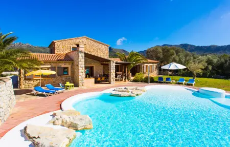 Location maison à Arta