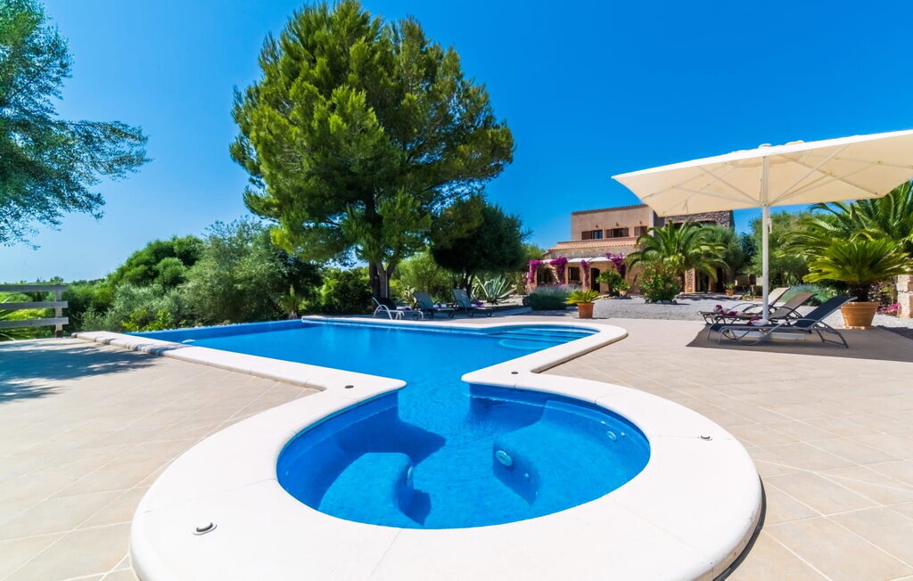Villa Margalida : maison en pierre avec piscine mosaïque - Photo 10