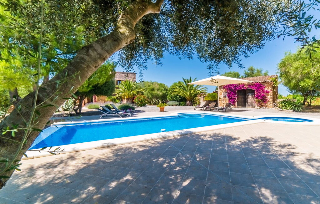 Villa Margalida : maison en pierre avec piscine mosaïque - Photo 12