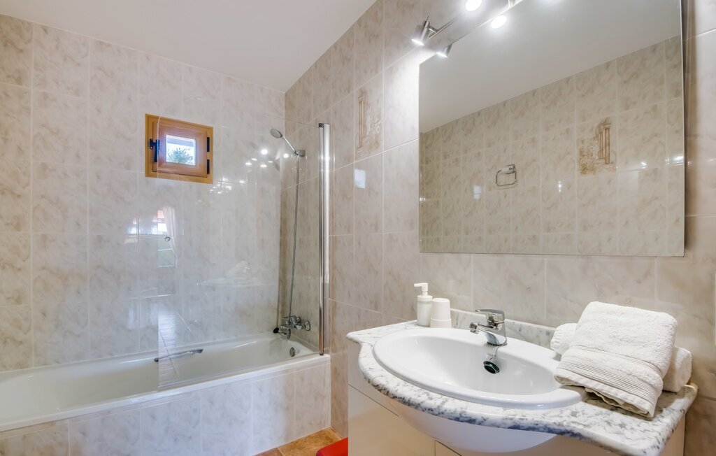 Can Grau Petit : maison pierre avec piscine 8x4m - Photo 33