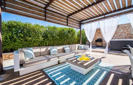 Can Lau : villa 8 pers. avec piscine et jacuzzi : photo 8