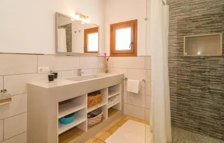 Casa Fina – Maison 6 chambres avec tour et piscine : photo 36