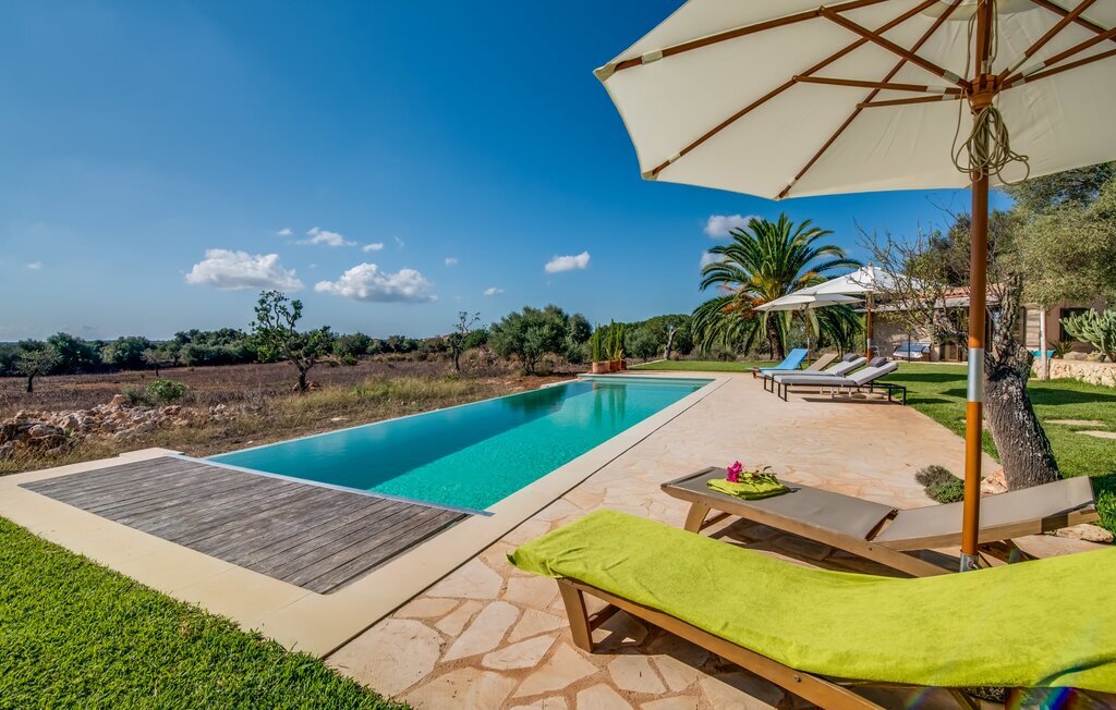 Villa El Retiro à Ses Salines, piscine d'eau salée - Photo 14