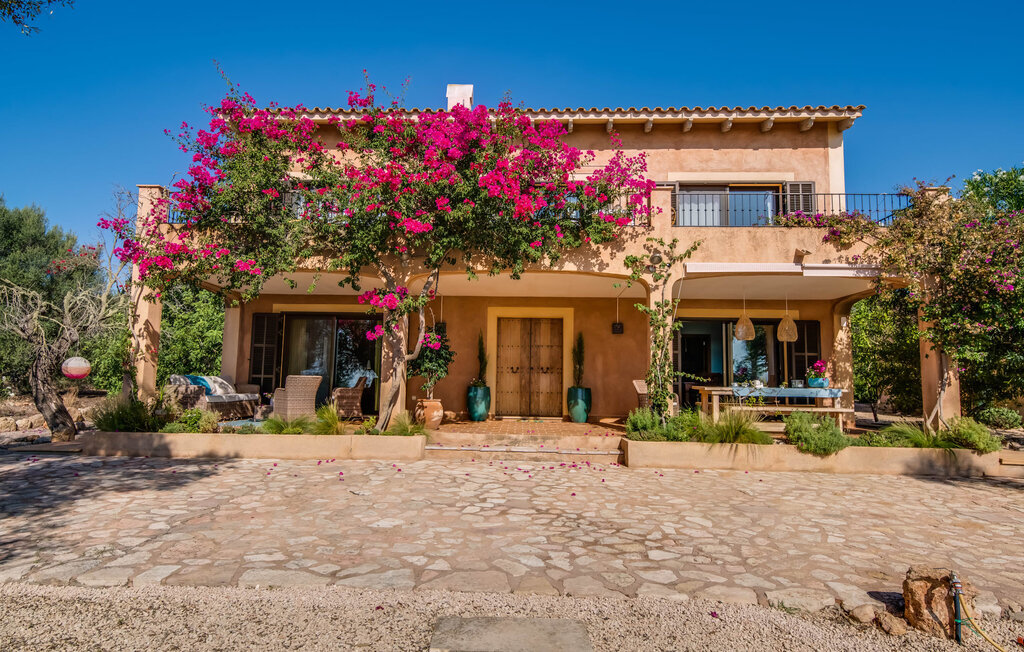 Villa El Retiro à Ses Salines, piscine d'eau salée - Photo 16