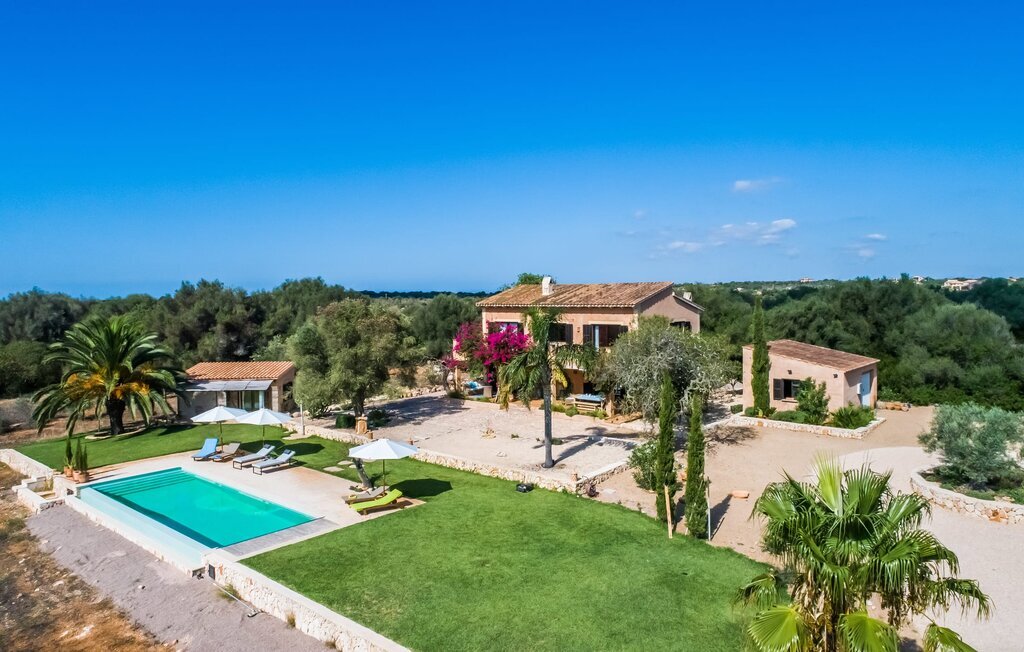 Villa El Retiro à Ses Salines, piscine d'eau salée - Photo 18