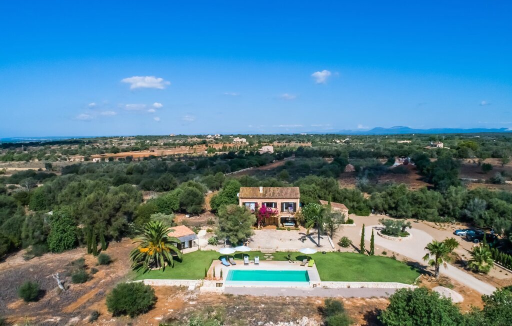 Villa El Retiro à Ses Salines, piscine d'eau salée - Photo 20