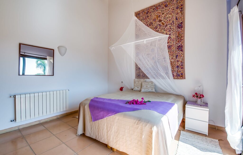 Villa El Retiro à Ses Salines, piscine d'eau salée - Photo 47
