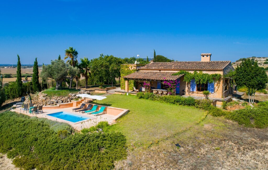 Es Turó, maison avec piscine à Petra - Photo 1