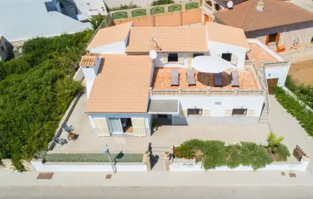 Can Rosito – Maison vue mer à 80 m de la plage : photo 3