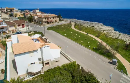 Can Rosito – Maison vue mer à 80 m de la plage : photo 13