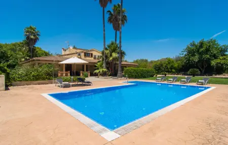 Location maison de vacances à Llubi