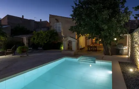 Maison Jaume II à Llucmajor, piscine et jardin : photo 13