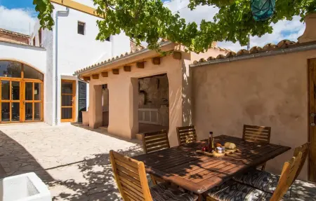 Maison Jaume II à Llucmajor, piscine et jardin : photo 14