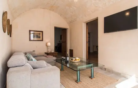 Maison Jaume II à Llucmajor, piscine et jardin : photo 19