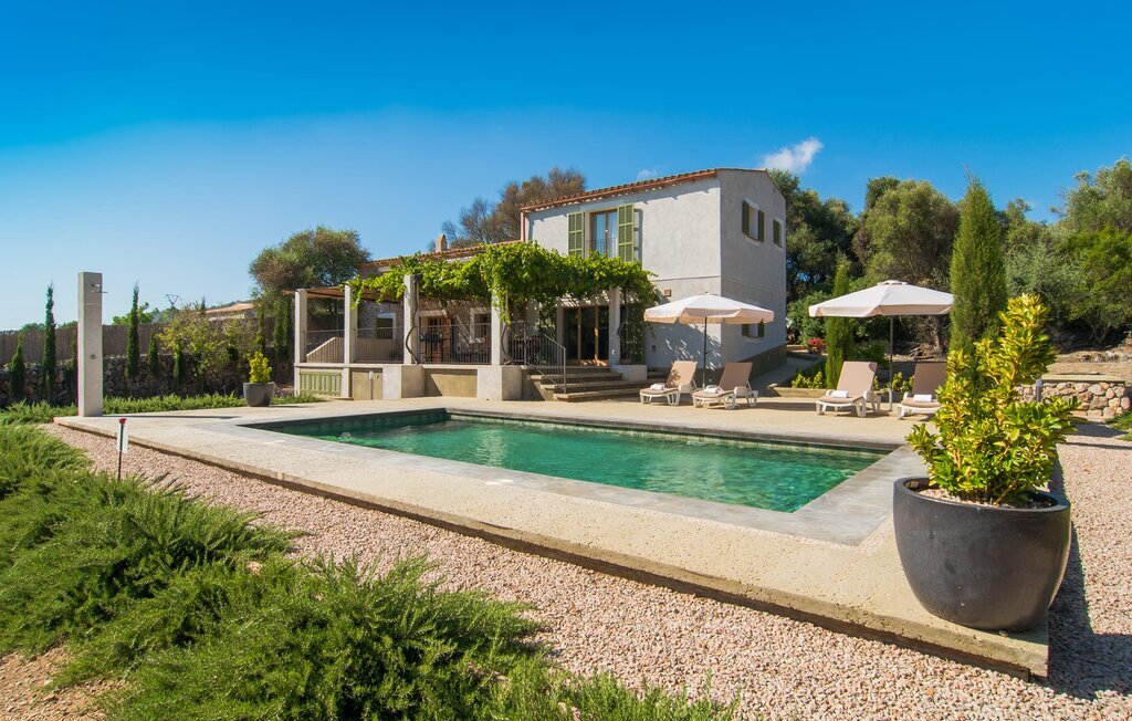 Ca'n Blai – Maison rustique avec piscine à Canyamel - Photo 1
