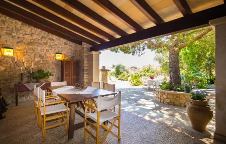 Sos Monjos, maison en pierre à Artà avec piscine : photo 16