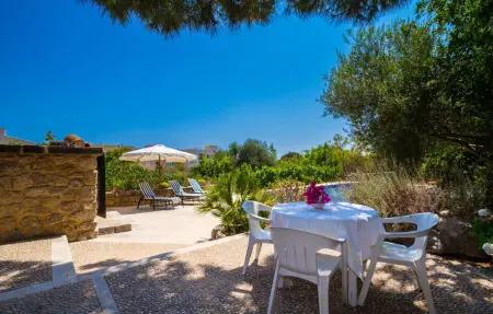 Sos Monjos, maison en pierre à Artà avec piscine : photo 20