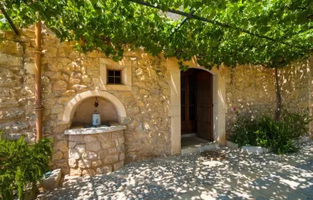 Sos Monjos, maison en pierre à Artà avec piscine : photo 23