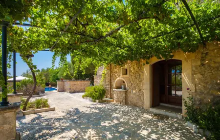 Sos Monjos, maison en pierre à Artà avec piscine : photo 24