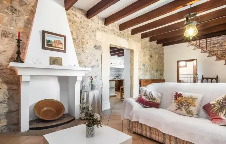 Sos Monjos, maison en pierre à Artà avec piscine : photo 25