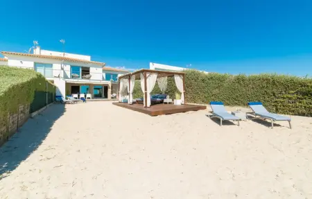 Villa Sa Platja, maison face plage à Playa de Muro : photo 3