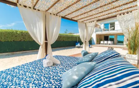 Villa Sa Platja, maison face plage à Playa de Muro : photo 16