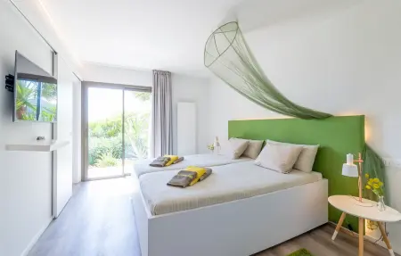 Villa Lifetime : maison 6 chambres avec piscine débordement : photo 35