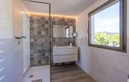 Villa Lifetime : maison 6 chambres avec piscine débordement : photo 39