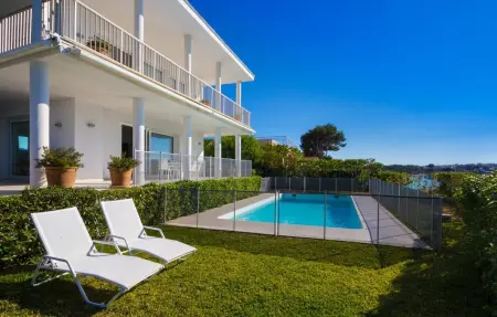 Villa Esperanza, maison moderne au bord de mer à Portocolom : photo 8