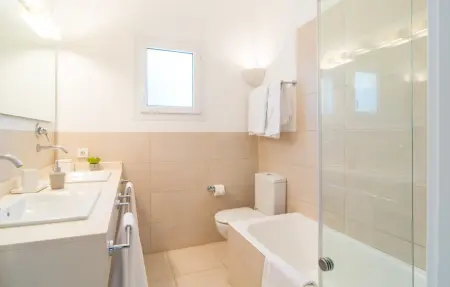 Villa Esperanza, maison moderne au bord de mer à Portocolom : photo 52