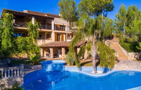 Location maison de vacances à Son Macia