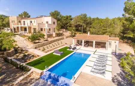 Entre Pins – Maison 10 pers. piscine débordement : photo 4