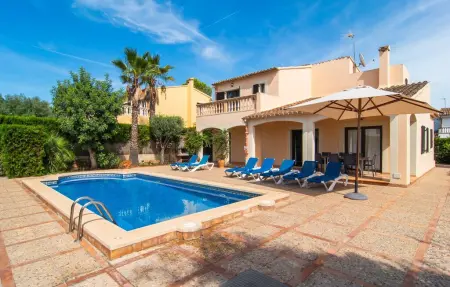 Villa Karen, 4 chambres avec piscine à Sa Rápita : photo 3