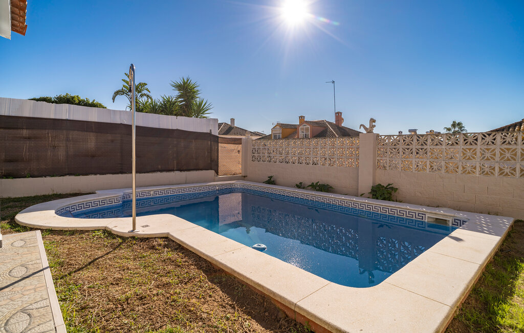 Maison 3 chambres avec piscine privée à Salteras - Photo 11