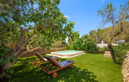 Ruris : maison rénovée 12 000 m² avec piscine privée : photo 3