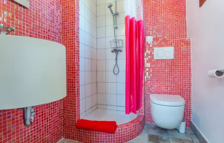 Ruris : maison rénovée 12 000 m² avec piscine privée : photo 39