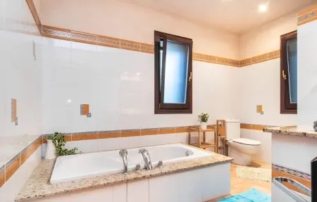 S'Estelrica, maison 6 pers. piscine contre-courant : photo 49
