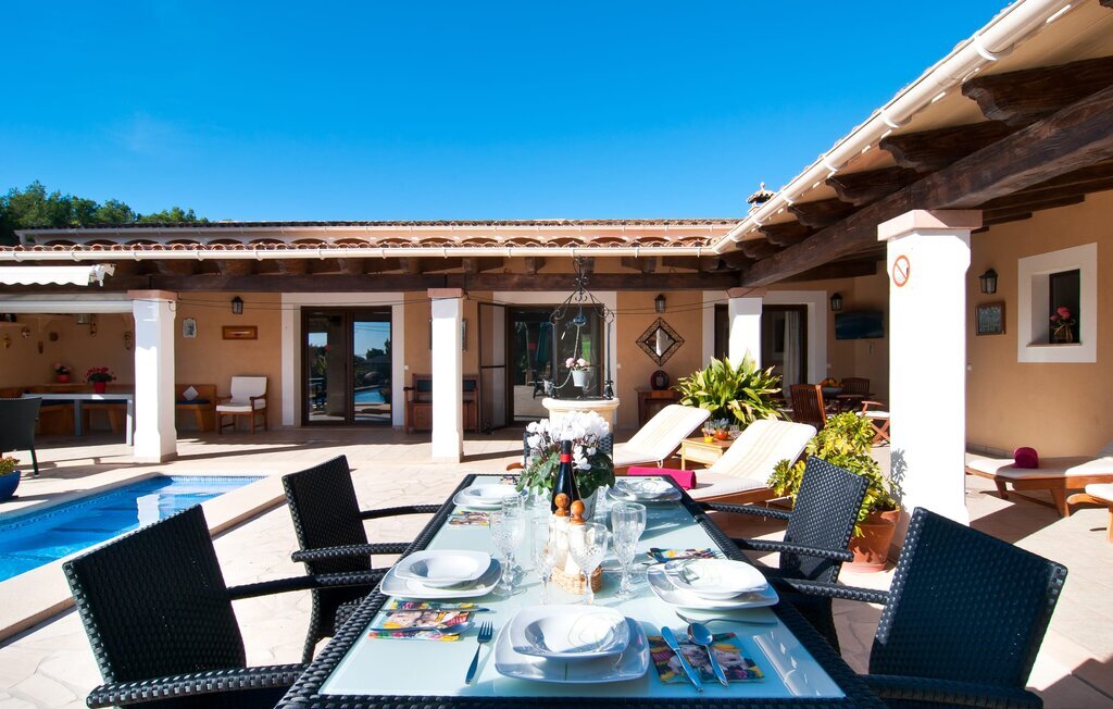 Maison Diaz à Portocolom : 5 chambres, piscine et jardin - Photo 6