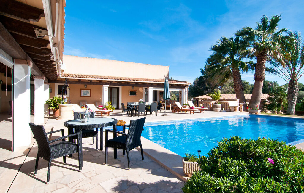 Maison Diaz à Portocolom : 5 chambres, piscine et jardin - Photo 8