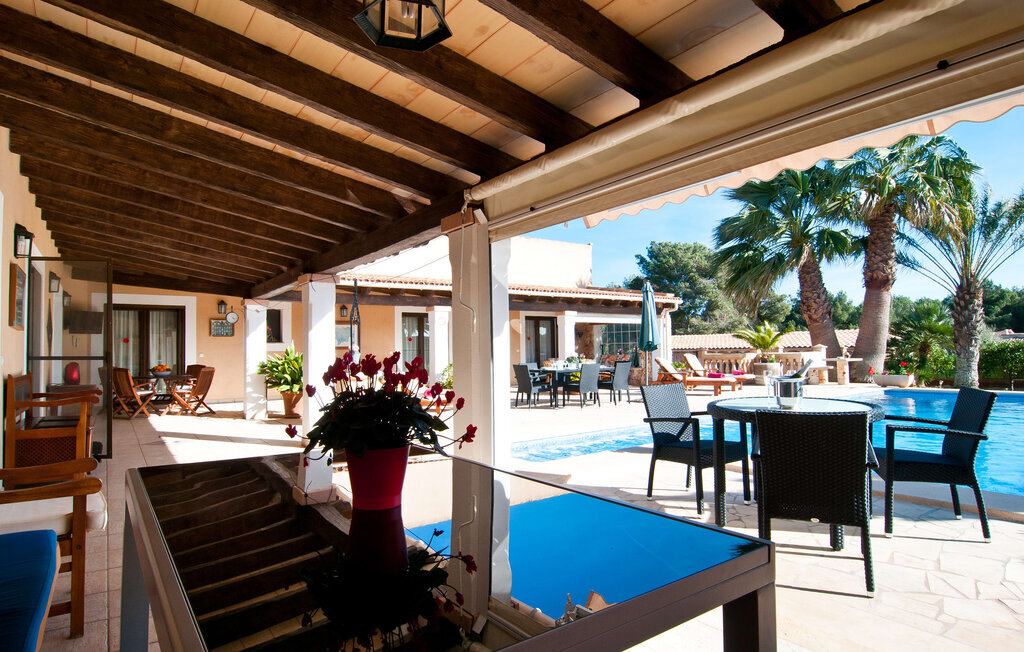 Maison Diaz à Portocolom : 5 chambres, piscine et jardin - Photo 9