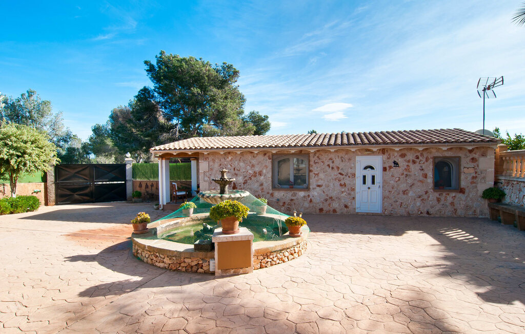 Maison Diaz à Portocolom : 5 chambres, piscine et jardin - Photo 14