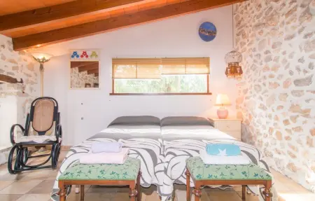 Villa Manenta : maison avec verger et piscine : photo 55